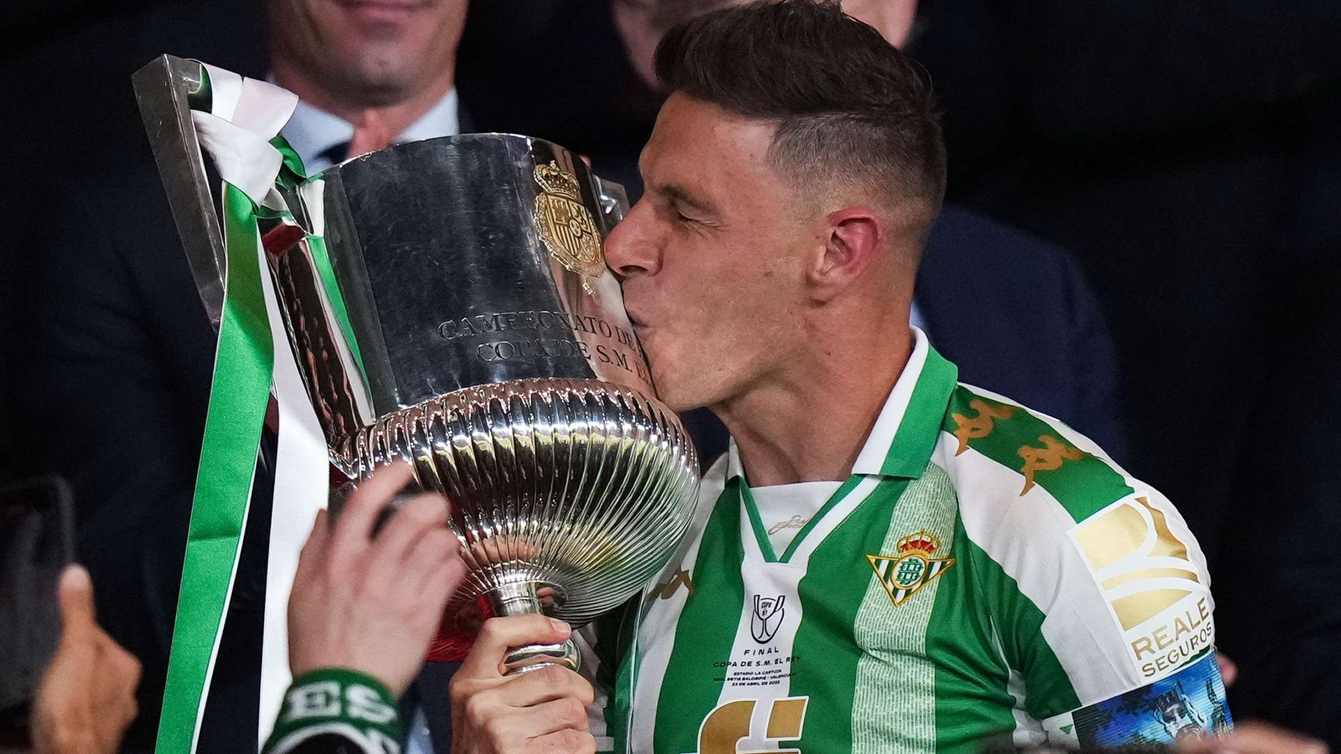 内外球迷 内外球迷