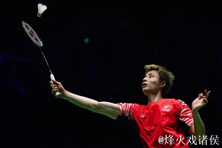 石宇奇力克拉克什亚 晋级羽毛球世锦赛男单32强 石宇奇力克拉克什亚 晋级羽毛球世锦赛男单32强